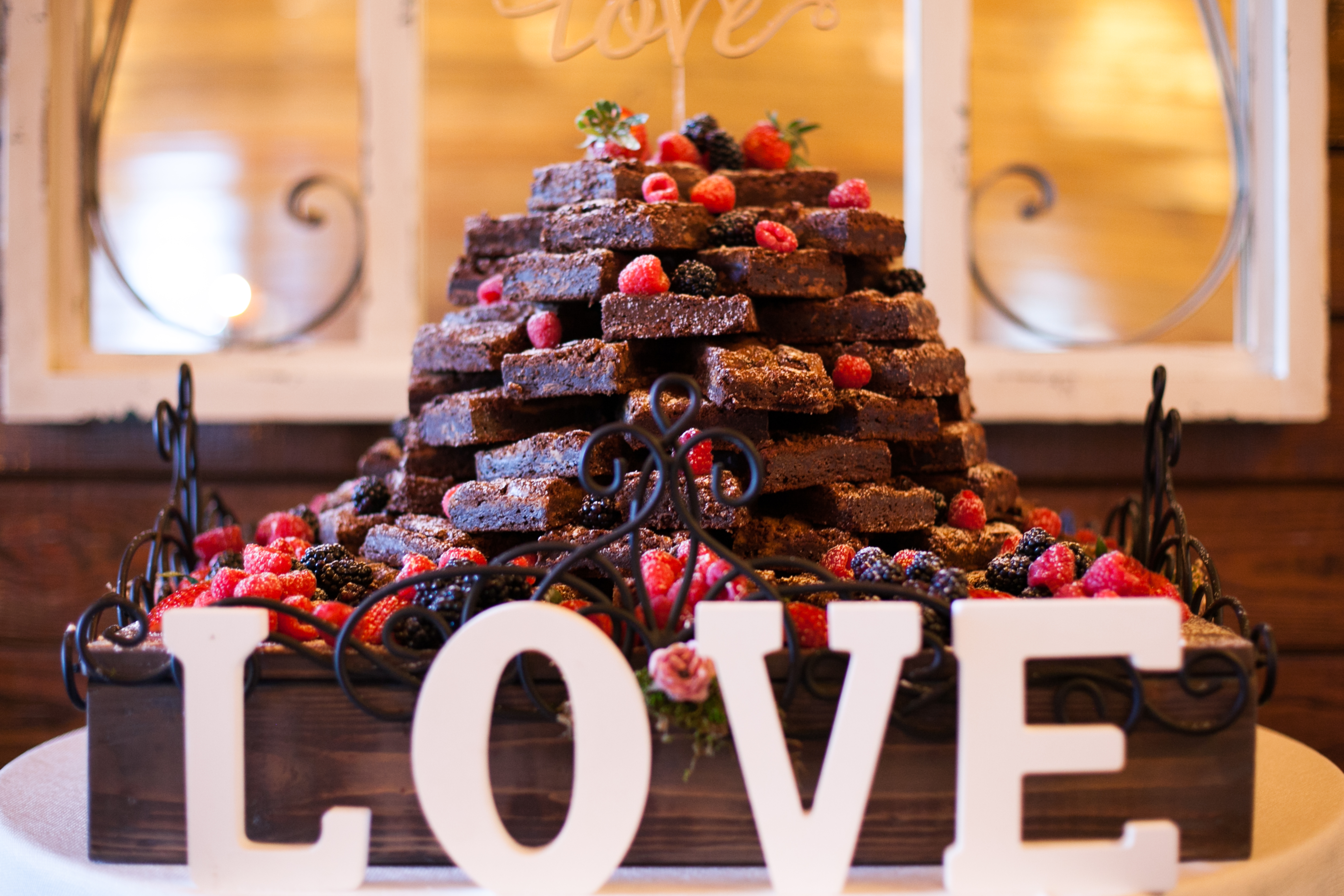 Mary and Matthew Wedding Mount Ida The Barn Charlottesville VA18